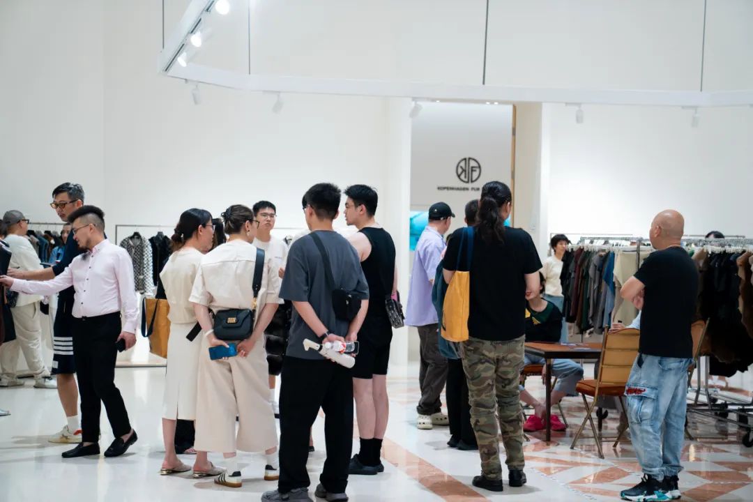 向“新”引領(lǐng) 進(jìn)階價值高地 | 2024中國時尚大會在海寧皮革城盛大舉辦